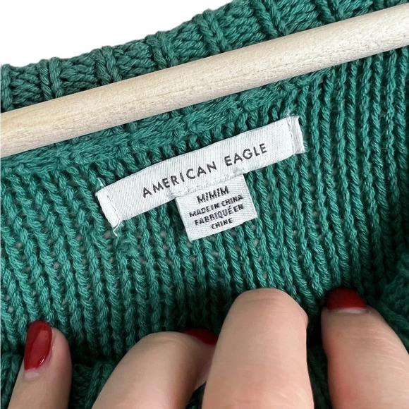 AEO • Green Knit Sweater - Picture 3 of 5